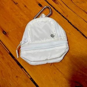 Lululemon city adventurer backpack nano
